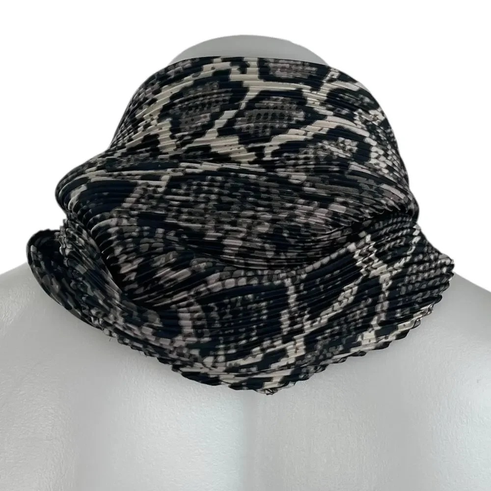 Zara Women's Black Snakeskin Animal Print Pleated Shawl Neck Scarf Wrap OS